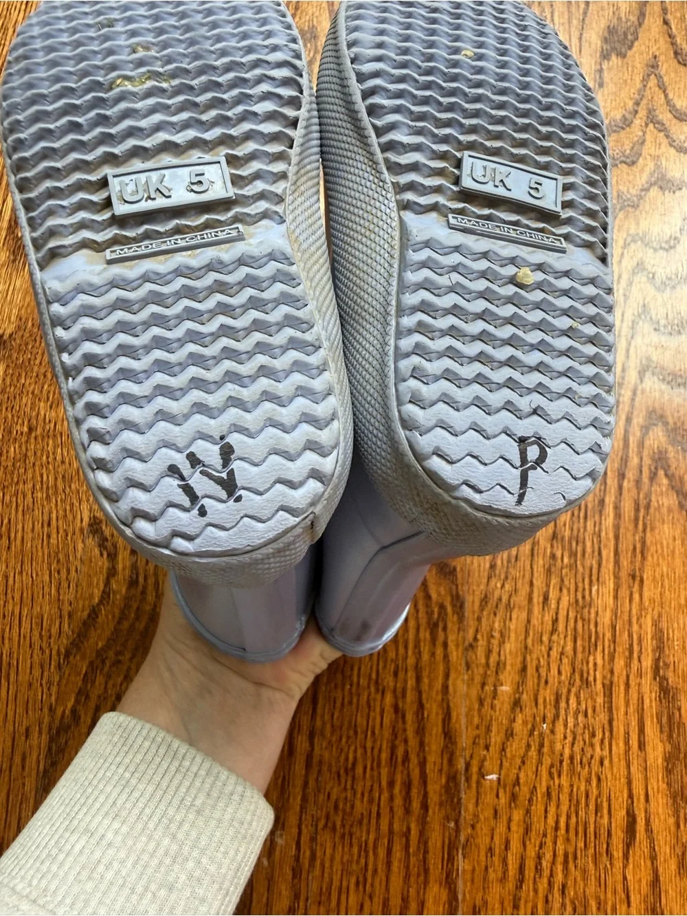 Hunter Kids Rain Boots in Light Lavender Sz 6